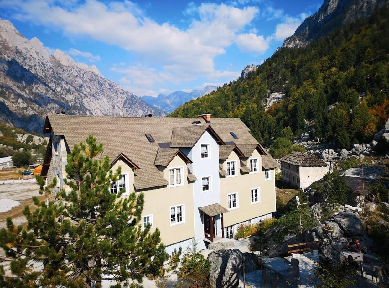 Hotel Bujtina Valbone Exterior foto